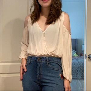 Lush Cold Shoulder Cropped Long-Sleeved Cream Blouse